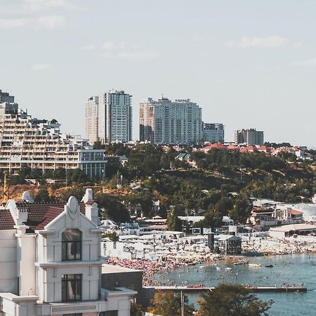 Аркадия Студия С Балконом Частичный Вид Моря Первая Линия От Моря Odesa Exterior photo